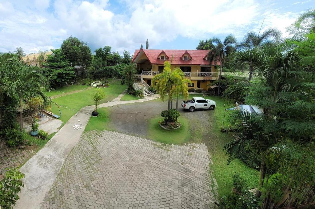 Sunny Point Hotel Davao Экстерьер фото